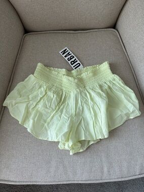 urban outfitters pale lime smocked waist lounge shorts